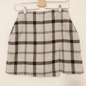 Wool skirt